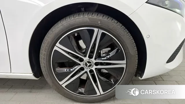 Mercedes-Benz A-Class W177 id 3549652 из Кореи 15