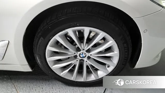 BMW 5 Series (G30) id 3617193 из Кореи 15