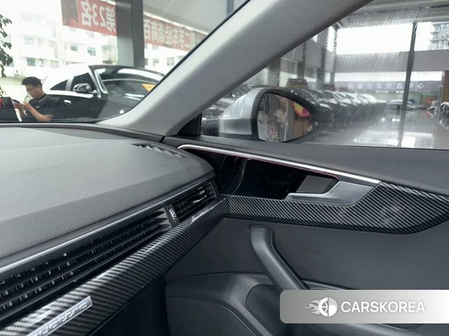 Audi A5 2021 Белый из Китая, фото 5