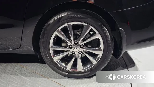 Kia The New Carnival id 3778706 из Кореи 15