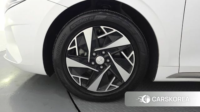 Hyundai The New Grandeur IG Hybrid id 4489268 из Кореи 29