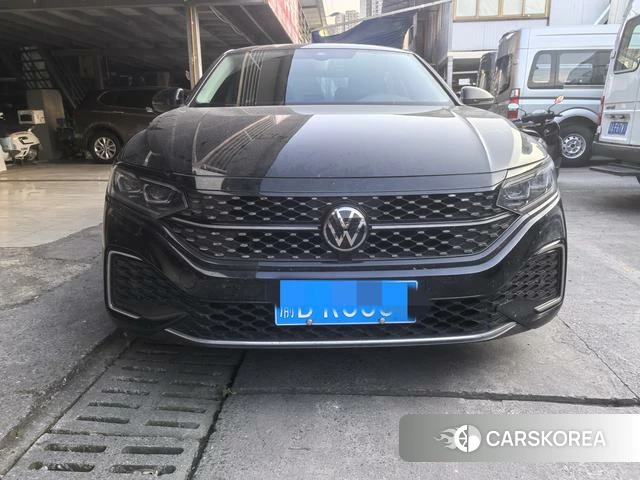 Volkswagen Passat 2022 Черный из Китая, фото 5