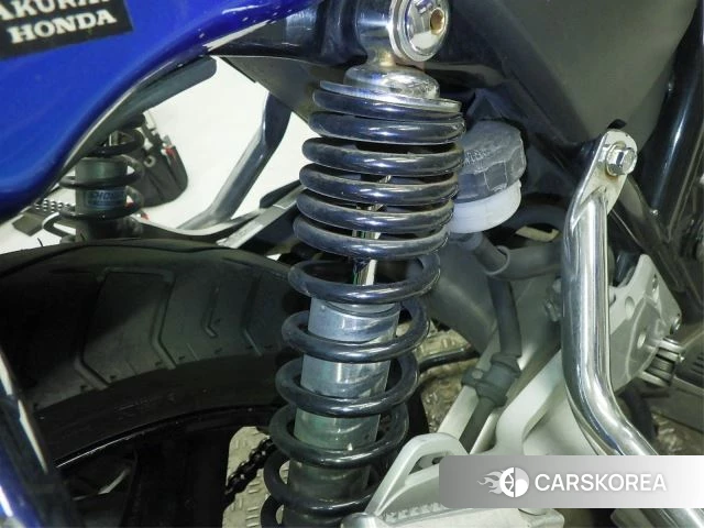 Honda CB400SF id 4184953 из Японии 29