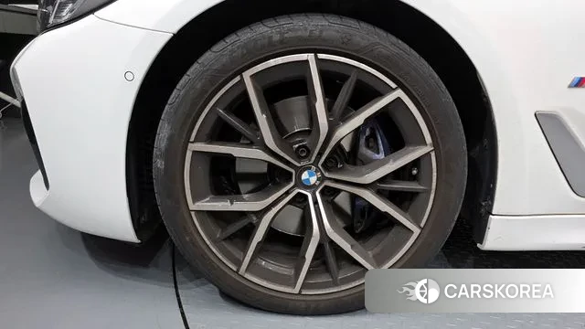 BMW 5 Series (G30) id 3012792 из Кореи 15