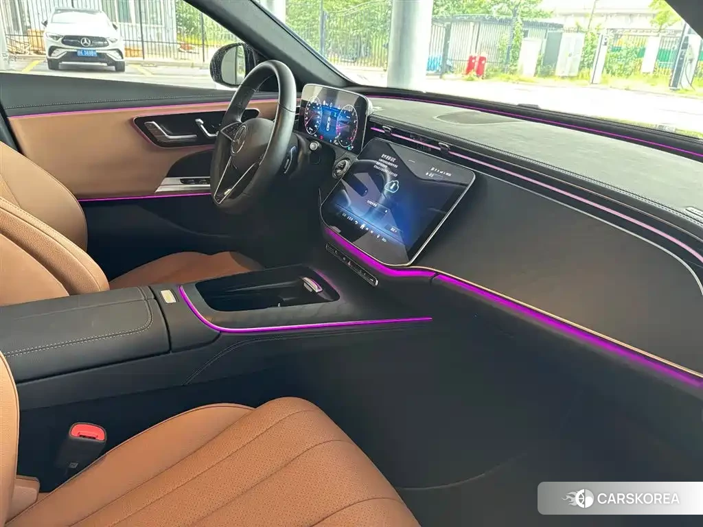 Mercedes-Benz E-Class id 4576396 из Китая 10