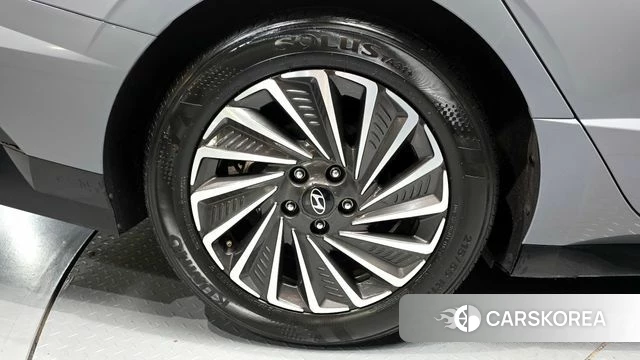 Hyundai Sonata D Edge Hybrid (DN8) id 4408230 из Кореи 34