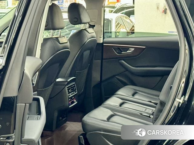 Audi Q7 id 4278778 из Китая 8