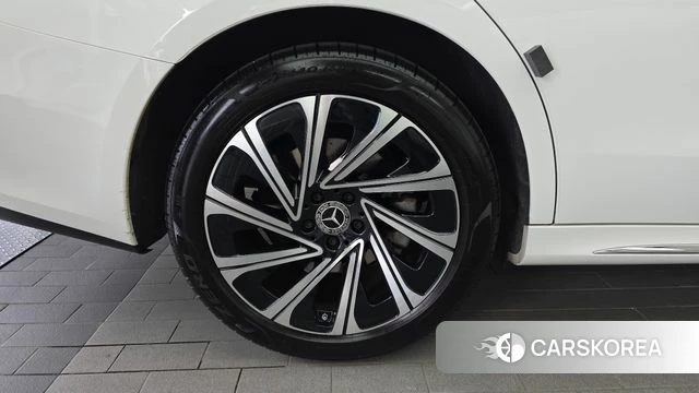 Mercedes-Benz E-Class W214 id 4499788 из Кореи 27