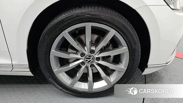 Volkswagen Passat GT (B8) id 3323931 из Кореи 15