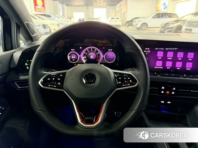 Volkswagen Golf GTI id 4276228 из Китая 13