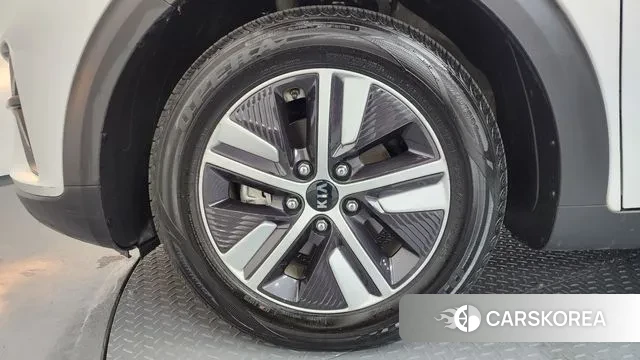 Kia The New Niro id 3464143 из Кореи 15