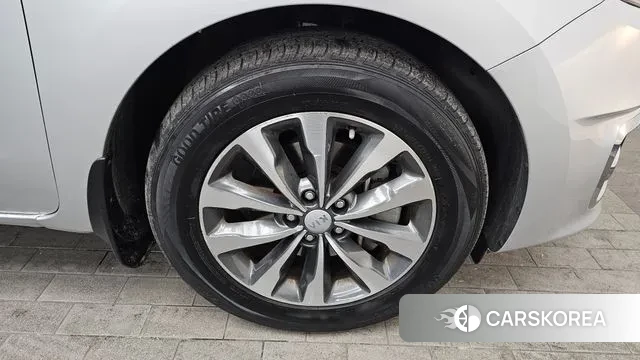 Kia All New Carnival id 3622726 из Кореи 15