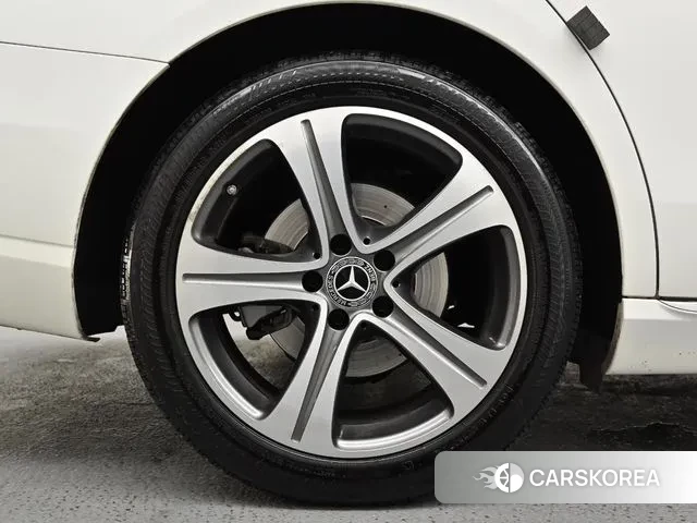 Mercedes-Benz E-Class W213 id 3742388 из Кореи 15