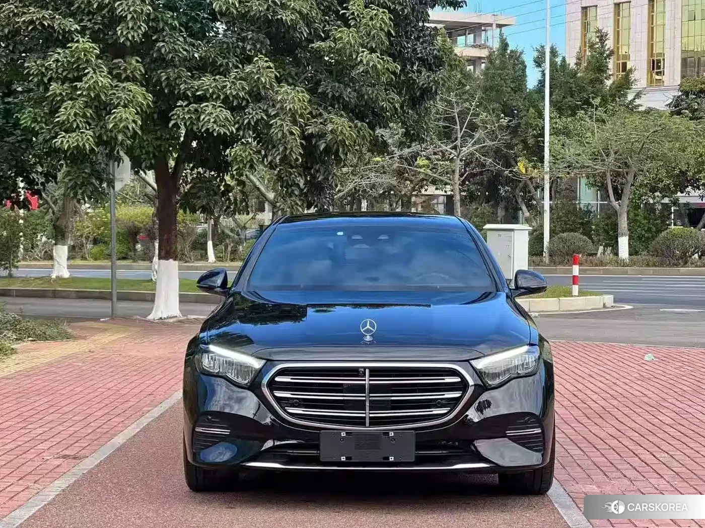Mercedes-Benz E-Class 2026 Черный из Китая, фото 6