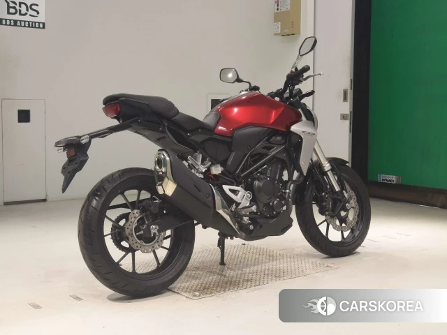Проданный Honda CB250R 2018 из Японии, фото 5