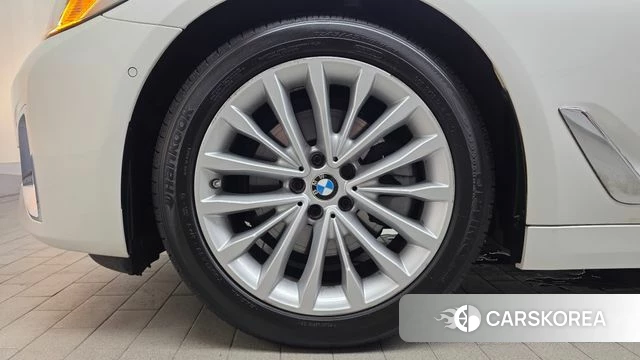 BMW 5 Series (G30) id 4726886 из Кореи 27