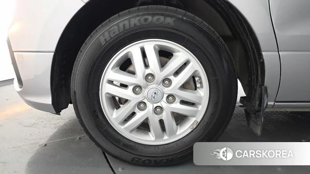 Hyundai The New Grand Starex id 4557621 из Кореи 15