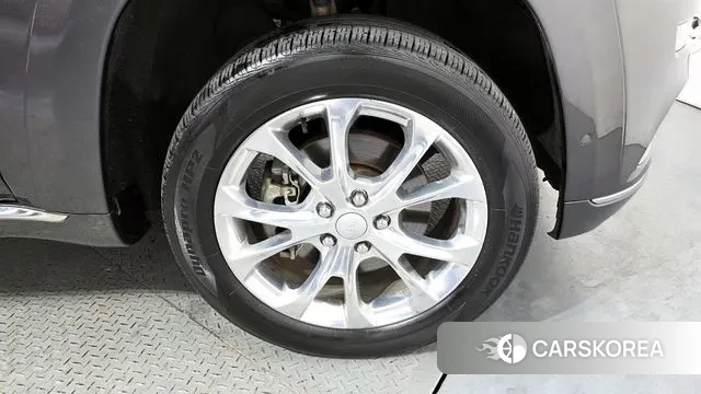 Jeep Grand Cherokee id 3772744 из Кореи 15