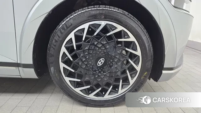 Hyundai Ionic 5 id 3591975 из Кореи 15