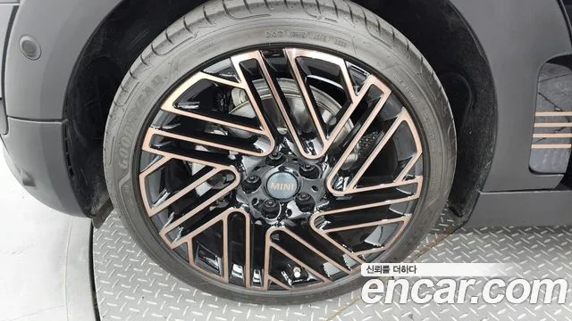 Mini Cooper Clubman id 2671885 из Кореи 15