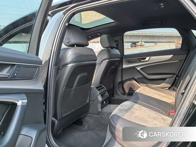 Audi A6L id 4261705 из Китая 11