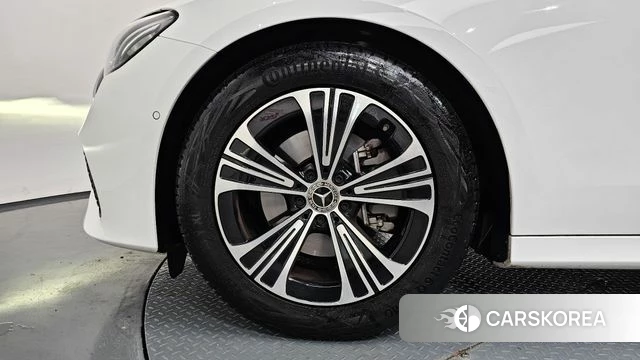Mercedes-Benz E-Class W214 id 4634993 из Кореи 15