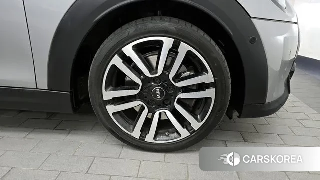 Mini Cooper S id 3405227 из Кореи 15