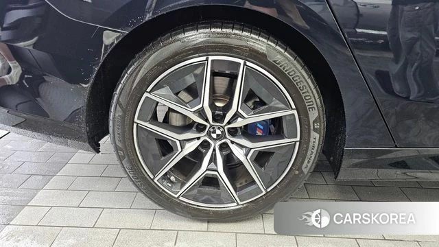 BMW 5 Series (G60) id 4612810 из Кореи 15