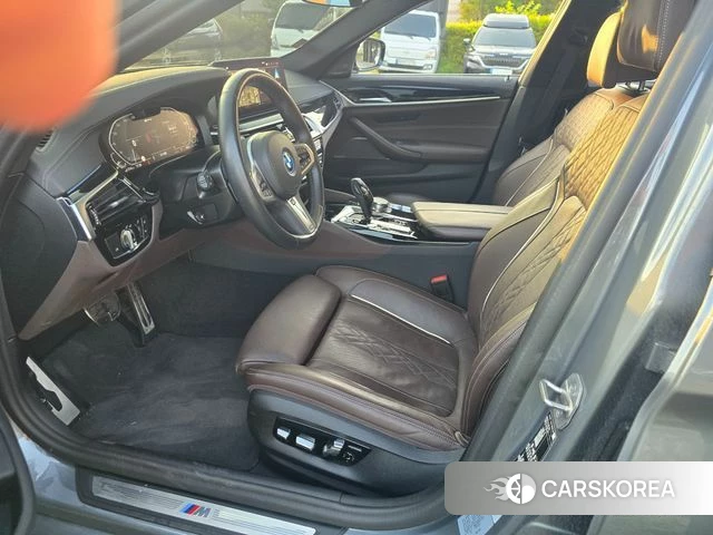 BMW 5 Series (G30) id 4929213 из Кореи 14