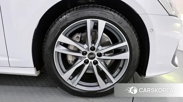 Audi A6 (C8) id 3421152 из Кореи 15