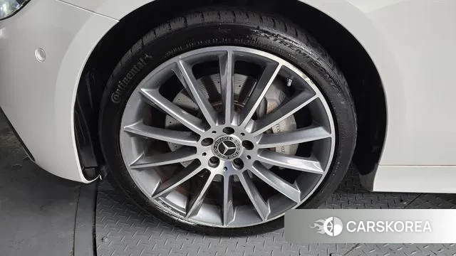 Mercedes-Benz E-Class W213 id 3692800 из Кореи 15