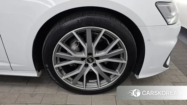 Audi A6 (C8) id 3685117 из Кореи 15