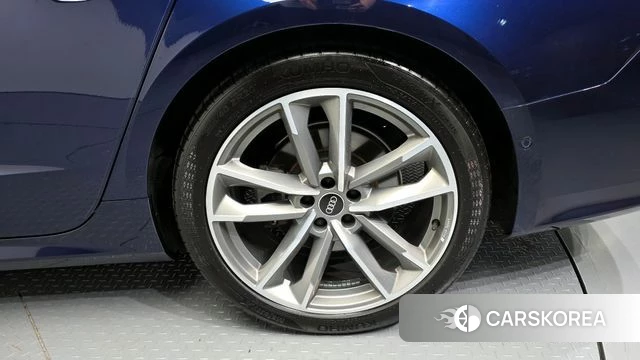 Audi A7 (4K) id 3965409 из Кореи 15