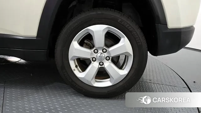 Jeep Compass 2nd Generation id 3391390 из Кореи 15