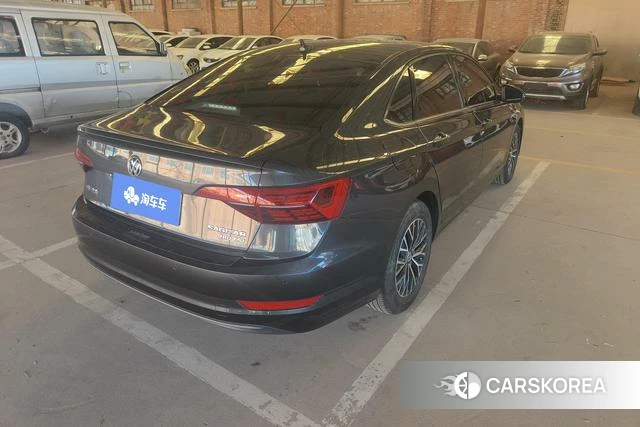 Volkswagen Sagitar id 4271202 из Китая 12