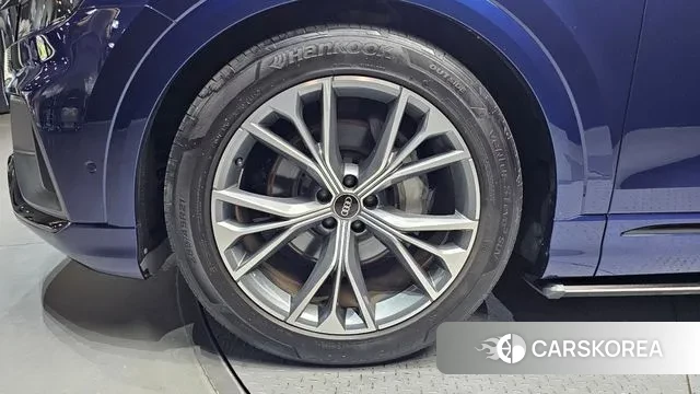 Audi Q8 (4M) id 3201885 из Кореи 15