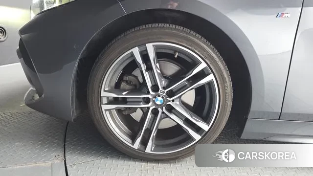 BMW 1 Series (F40) id 3478799 из Кореи 15