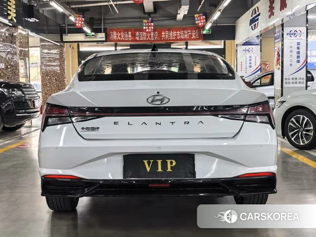Hyundai Elantra 2021 Белый из Китая, фото 6