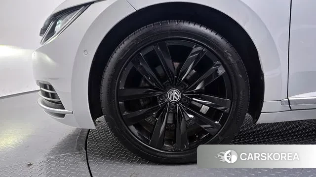 Volkswagen Arteon id 3324892 из Кореи 15