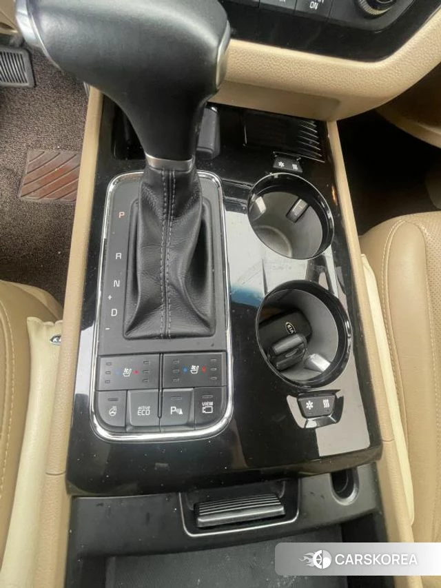 Kia All New Carnival id 4728304 из Кореи 7