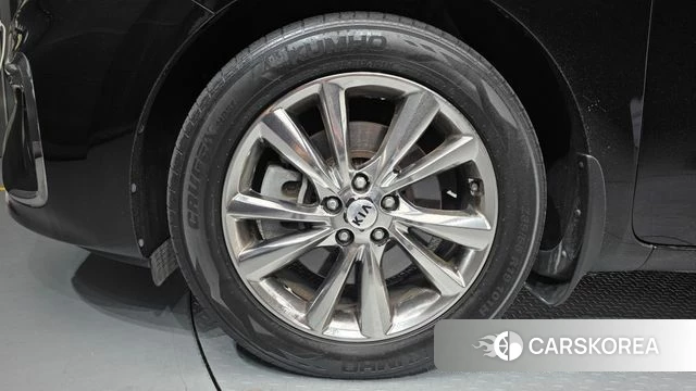 Kia The New Carnival id 4737095 из Кореи 15