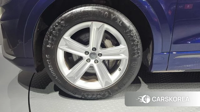 Audi Q8 (4M) id 4535922 из Кореи 23
