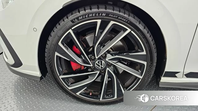 Volkswagen Golf 8th Generation id 4608155 из Кореи 15