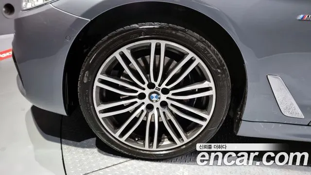 BMW 5 Series (G30) id 2507984 из Кореи 15