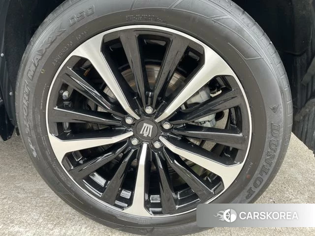 Toyota Crown Lufang id 4262457 из Китая 8