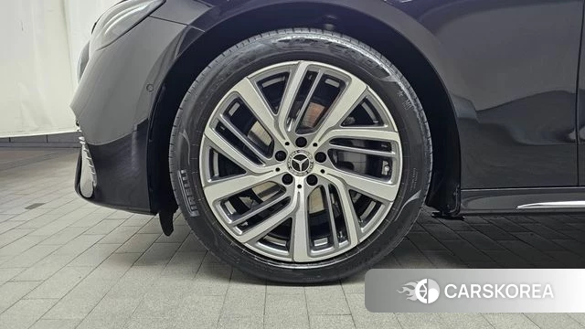 Mercedes-Benz E-Class W214 id 4427279 из Кореи 25