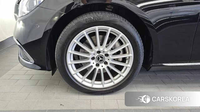 Mercedes-Benz E-Class W213 id 4768359 из Кореи 32