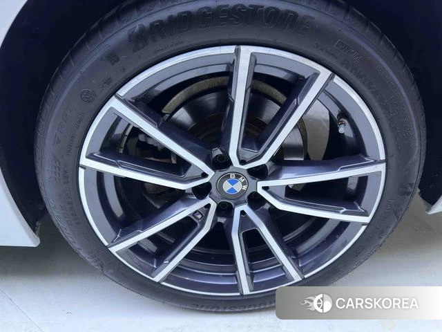 BMW 3 series id 4271326 из Китая 16