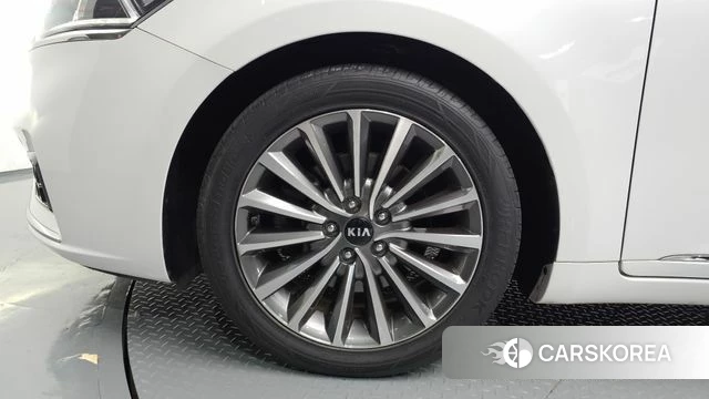 Kia Come New K7 id 4684093 из Кореи 15