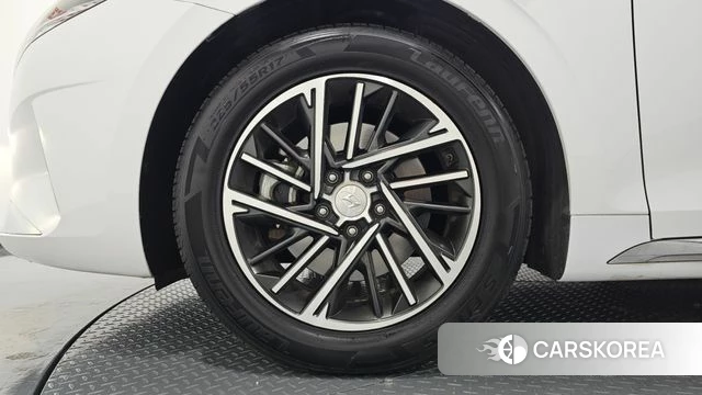 Hyundai The New Grandeur IG id 4518123 из Кореи 31